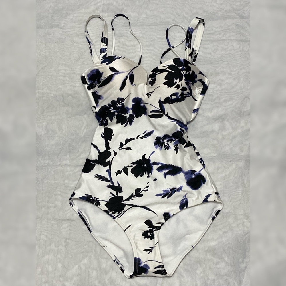 Athleta One Piece Swimsuit NEW